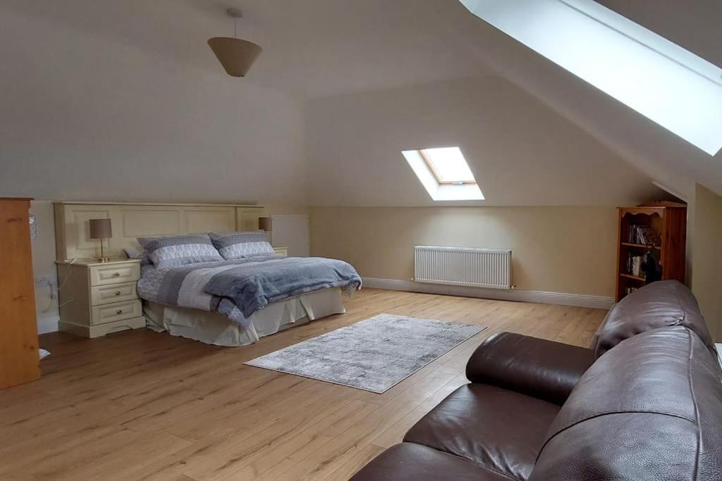 Modern Countryside Apartment Killmallock Lodge Enniscorthy Exteriör bild