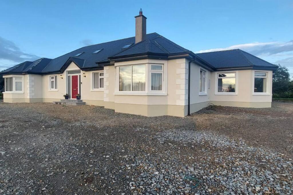 Modern Countryside Apartment Killmallock Lodge Enniscorthy Exteriör bild